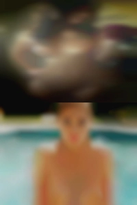 I'd women like someone tall and fit. I'd women like someone tall and fit.